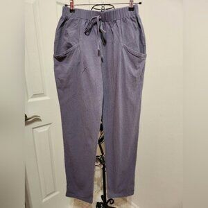 Light‎ chino straight pants
